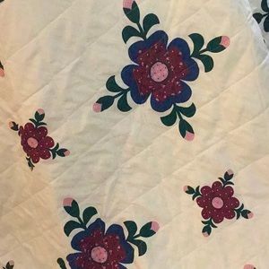 13 piece Queen bed set